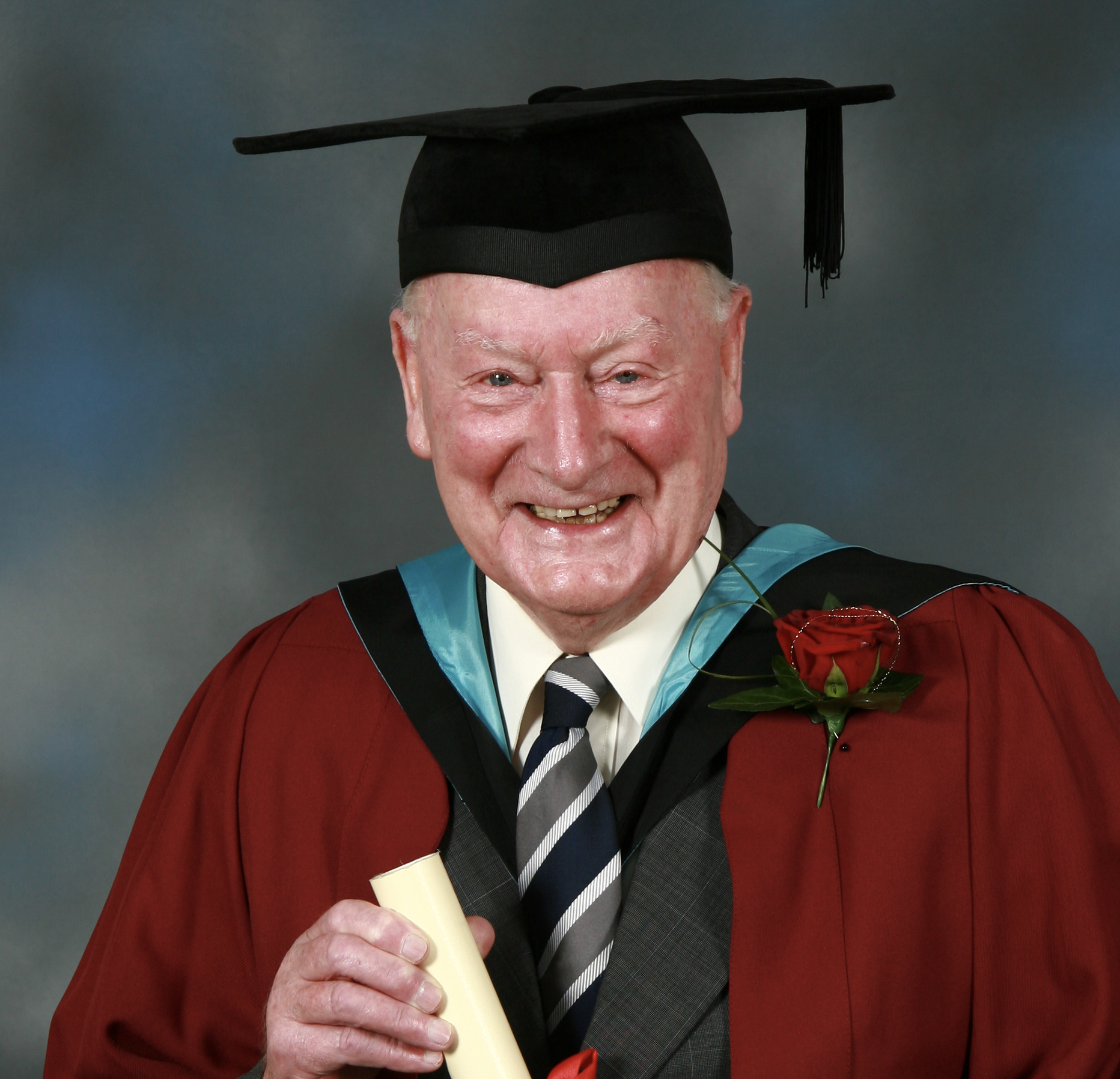 Sir Tom Finney.jpg